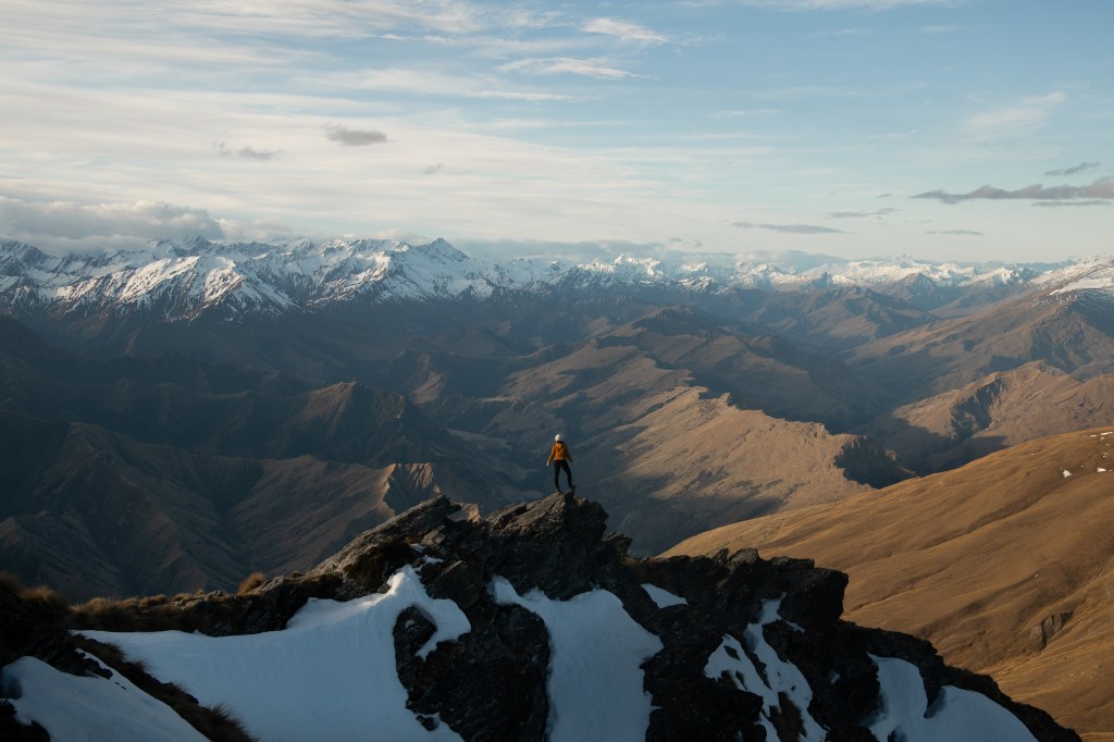 mountain landing, snow, scenic flights
